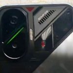 تصویر واقعی پوکو F7 طراحی گیمینگ این گوشی را نشان می‌دهد