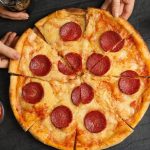 غذاهای ناسالمی که بیشترین آسیب را به مغز شما میرسانند؛ رتبهبندی بر اساس تحقیقات جدید