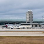 فرودگاه کوچکی که به دلیلی عجیب تحسین شد