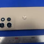 تصاویر زنده این گوشی موتورولا با قلم داخلی فاش شد: طراحی با پنل چرمی و دوربین سه‌گانه