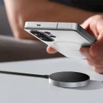 چرا سامسونگ باید شارژ بی‌سیم معکوس را فدای استاندارد Qi2 کند؟